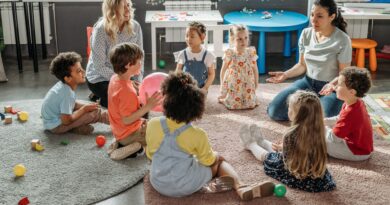 Ministerstvo školstva zlepšilo prideľovanie pedagogických asistentov do škôl, ale naďalej ich budú chýbať tisíce Ministerstvo školstva zlepšilo prideľovanie pedagogických asistentov do škôl, ale naďalej ich budú chýbať tisíce